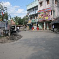 South 24 Parganas Road, Usthi More., Наихати