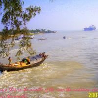 AFTER PASSING SHIP THE CONDITION OF SMALL BOAT,DIAMONHARBOUR, Наихати