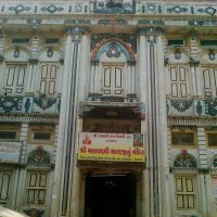 Sri Mahalaxmi Temple, Nr River Front Market Place, Nr. Sabarmati River, Ahmedabad, Ахмадабад
