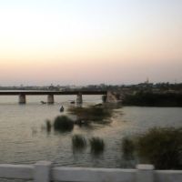P1021166 Karli Bridge -water drained from Mokar Sagar18.20.19, Порбандар