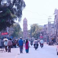 DPAK MALHOTRA, Road 2 Clock Tower, Main Road, Surendernagar, गुजरात भारत Gujarat Bharat ગુજરાત ભારત દેશનું, Сурендранагар