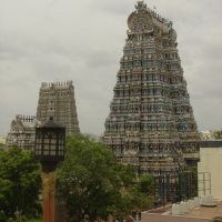 Meenakshi Amman temple -  view from the other side of N Chitral St, Мадурай