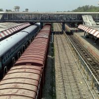 Varanasi railway station overbridge, Варанаси