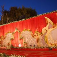Wedding Stage by OM Caterers, Рампур