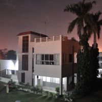 House in Bhiwani, Бхивани