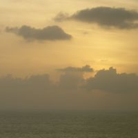 Mumbai, Sea from Sir Dorab Tata Rd, Бомбей