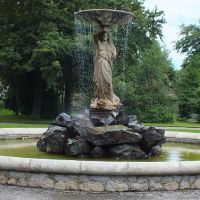 The Iveagh Gardens Water fountain Clonmel St Dublin 2 Ireland, Дан-Логер