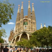 Temple of the Sagrada Familia in Barcelona. Храм Святого Семейства в Барселоне, Барселона