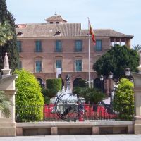 delante del ayuntamiento - Murcia, Мурсия