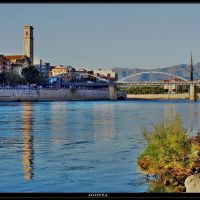 Río Ebro a su paso por Tortosa, Тортоса