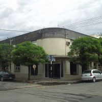 Clinica Hispano Argentina, Трес-Арройос