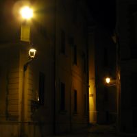 Taranto Vecchia _ street night view, Таранто
