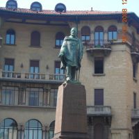 Bergamo, Rotonda dei Mille (Statua di Garibaldi), Бергамо