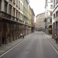 I portici di Corso Aldo Moro - Varese, Варезе