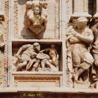 Milan. Detail of the cathedral Duomo. Милан. Фрагмент собора Дуомо, Милан