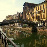 Αντανακλάσεις στο Μιλάνο (Reflections in Milan~Reflecciones a Milan), Милан