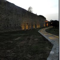Luci sul muro di cinta ! (750° foto su google earth), Ареццо