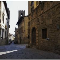 Arezzo - Via dei Pileati Palazzo  Pretorio sede  della bibblioteca Sezione Ragazzi -, Ареццо
