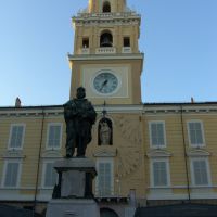 Monumento Garibaldi, Парма