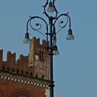 Lampione e  Gotico Ghibellino.....per Rafl, Пьяченца