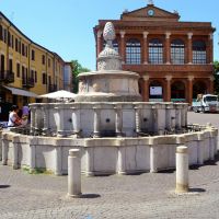 "Fontana della Pigna" P.zza Cavour, Римини