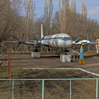 Monument of the Ilyushin-18V plane, Мерке