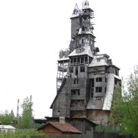 Sutyagins Wooden Skyskraper, Никольский