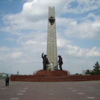 Памятник Металлургам, Темиртау