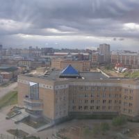 Средняя школа на проспекте Мамыш-улы / The clouds thickened ..., Таскескен