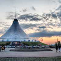 Хан шатыр, Астана