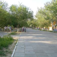 Прогулочная пешеходная улица г. Ленинска / Main promenade street of Baykonur, Байконур