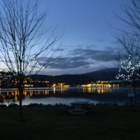 View the sunset and the first lights of the night from Port Moody, Vancouver, BC, Canada, Порт-Муди