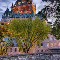 Le Chateau Frontenac, Броссард