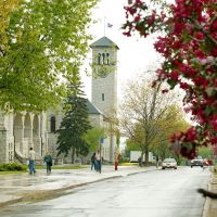 Queens University - Ontario Hall, Grant Hall, Кингстон