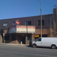 Former Lincoln Cinema St. Paul Street in St Catharines, Сант-Катаринс