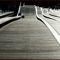 Harbourfront, Wave deck - build 2009. Architect Adriaan Geuze (Holland), Торонто
