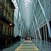 Let There Be Light! "Allen Lambert Galleria"  (1992) on  Bay Street, Toronto (Arch.  Santiago Calatrava), Торонто