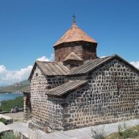 Монастырь Севанаванк. Церковь Сурб Аствацацин (871 – 874 гг.), Чаек