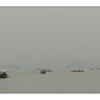 busy west lake and normal weather, Ханчоу