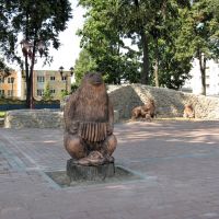 Медведи на улице Ленина (Bears on Lenin street), Береза