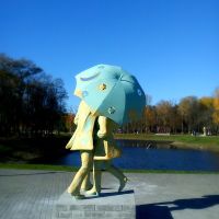 Скульптура закаханых у фестывальным парку ... Sculpture lovers in the festival park, Белицк