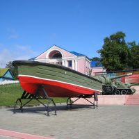 Буксирно-моторный катер БМК-90, Лоев