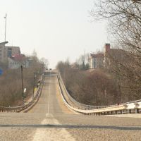 Дорога, проложенная по дамбе между прудами. 2008 год, март, 8-е..., Копыль