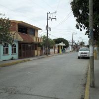 Calle Rafael Moreno, Тукспан-де-Родригес-Кано