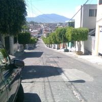 Panorama de la Calle Mariano de la Piedra, Пуруандиро