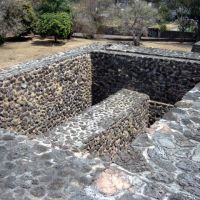 Plataforma Pirámide Tlaloc y Huitchilopotzcli, Куэрнавака