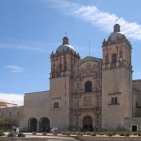 Church of Santo Domingo de Guzmán, Oaxaca, Mexico ., Тукстепек