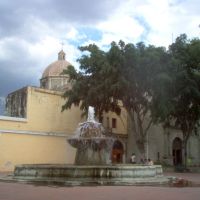 Iglesia de La Merced en Oaxaca, Хуахуапан-де-Леон