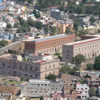 View of cultural institute from Cerro de la Bufa, Закатекас