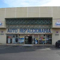 Auto Refaccionari el 5 Carrera, S. A. de C. V., Валле-Хермосо